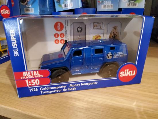 SIKU 1926 Geldtransporter Global Security 1:50 mit Freilauf