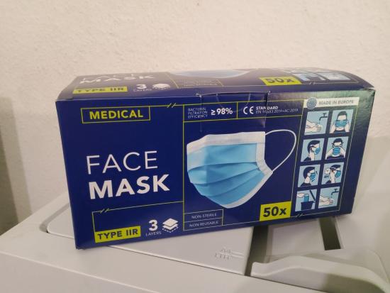 50er-Pack medizinische Mundschutzmasken Typ IIR, 3-lagig